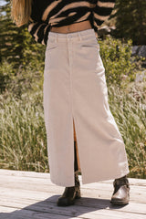 Sambria Corduroy Skirt in Khaki