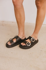 Gen Buckle Sandals