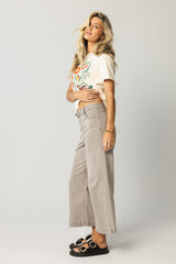 Oliver Extra Wide Leg Jeans in Gray
