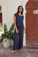 Jaylen Wide-Leg Pants in Navy