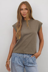Arlo Top in Olive