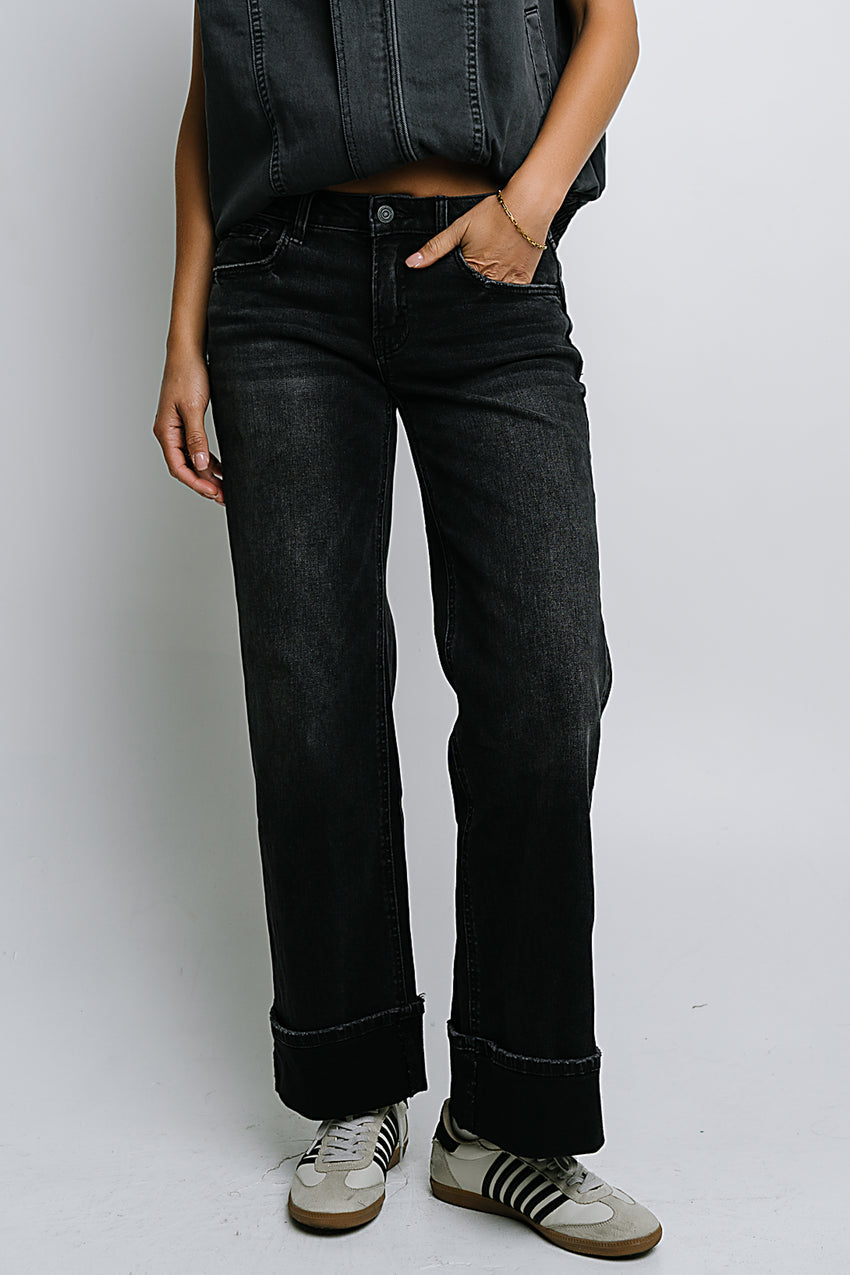 Marcia Cuffed Baggy Jeans in Faded Black