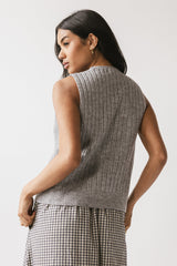 Cindy Sweater Vest in Heather Grey
