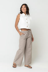 Jaycie Ruffle Denim Vest in White