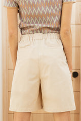 Amelia Bermuda Shorts in Khaki