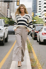 Tobi Wide Leg Pants in Taupe
