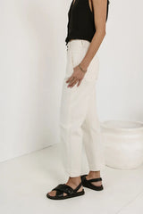 Bella Straight Leg Jeans in Cream