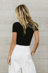 Scoop Neck Tee in Black