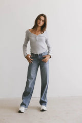Tycee Fitted Top in Grey