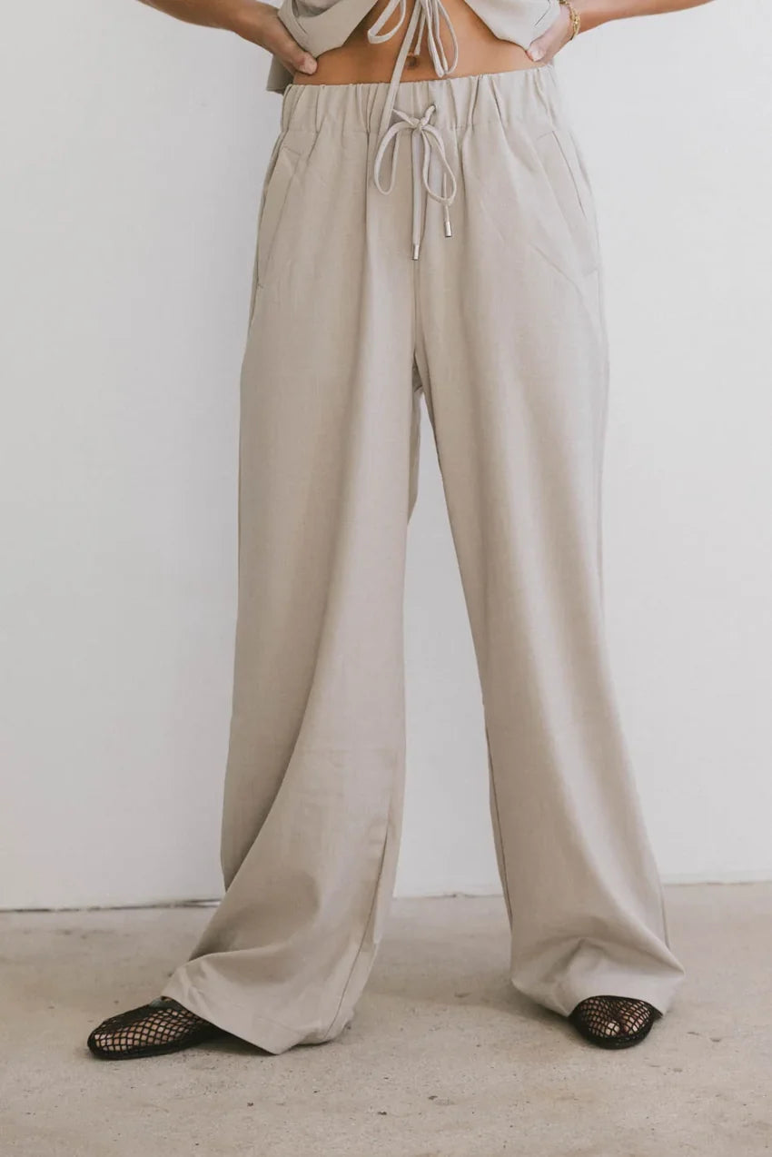 Eslyn Baggy Pants in Taupe