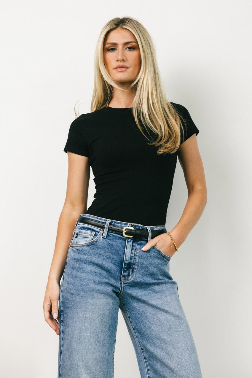 Joey Basic Top in Black