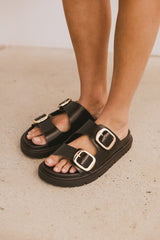 Gen Buckle Sandals