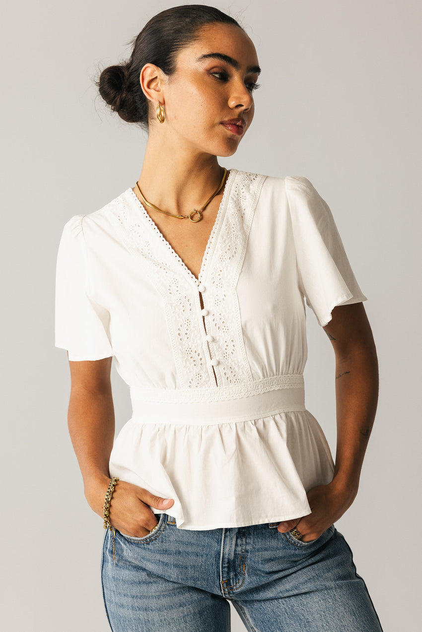 Neo Embroidered Blouse in Ivory