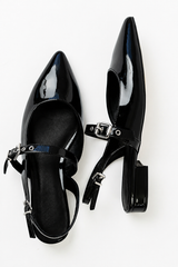 Aire Slingback Flats in Black