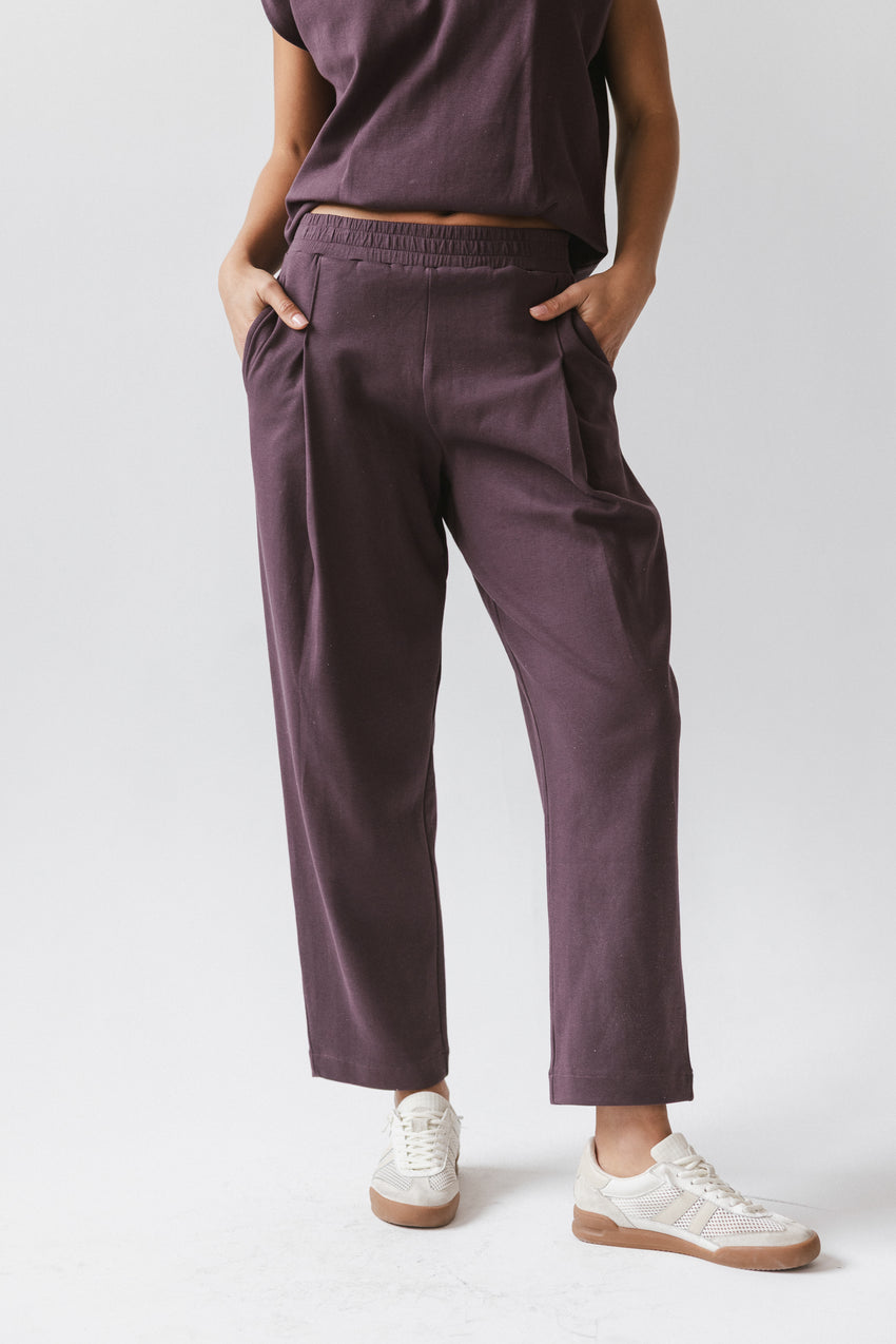 Benji Barrel Sweatpants in Plum