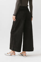 Barkley Corduroy Wide Leg Pants in Charcoal