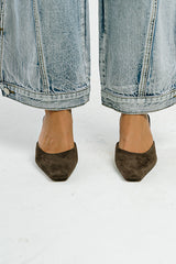 Steve Madden Alyse Kitten Heel in Dark Brown