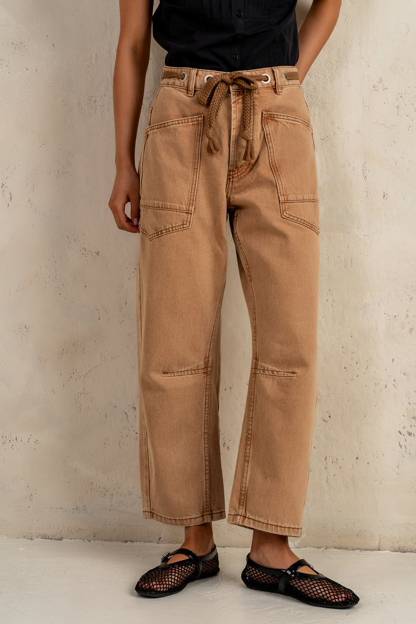 Jocelyn Barrel Jeans in Rust