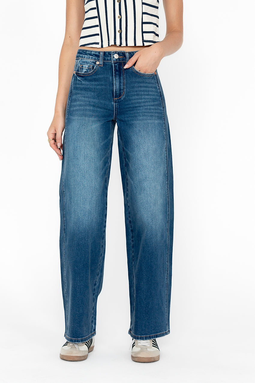 Eden Baggy Jeans in Dark Wash